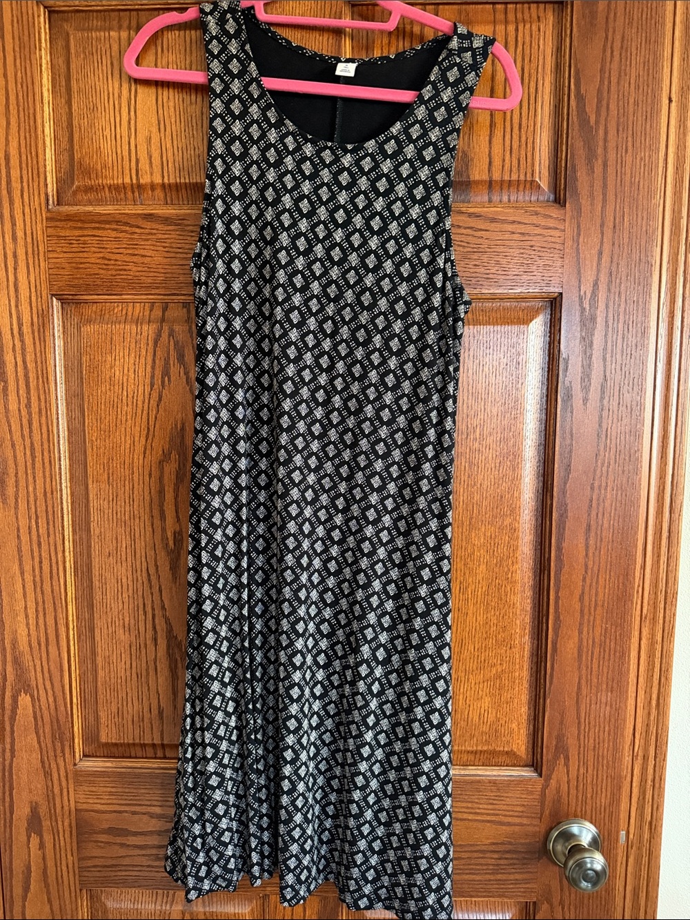 Old Navy Black and White Geometric womens Midi Dress M tall